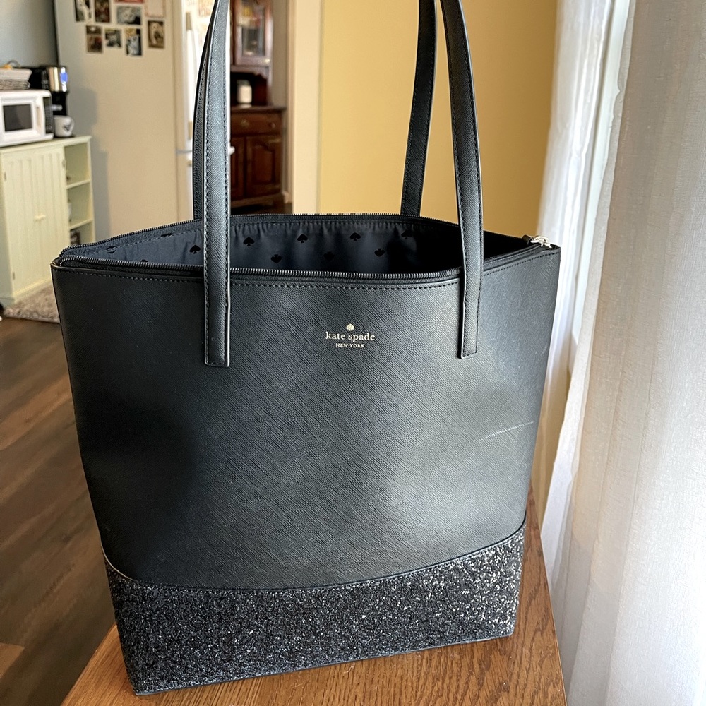 Kate Spade Medium Sized Shoulder Bag/Tote